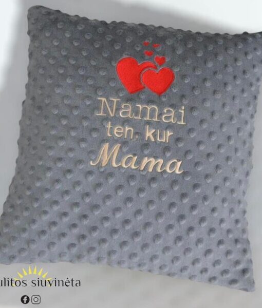 Dekoratyvinė pagalvėlė 40x40 cm ,,Dvi širdys"