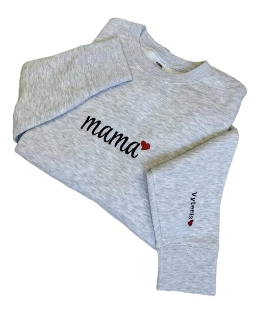 Džemperis ,,mama3" su vaikų vardais